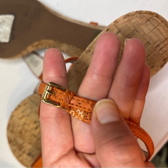Micheal Kors Orange Leather and Cork Wedge Thong Sandal 9.5 - Picture 7 of 11
